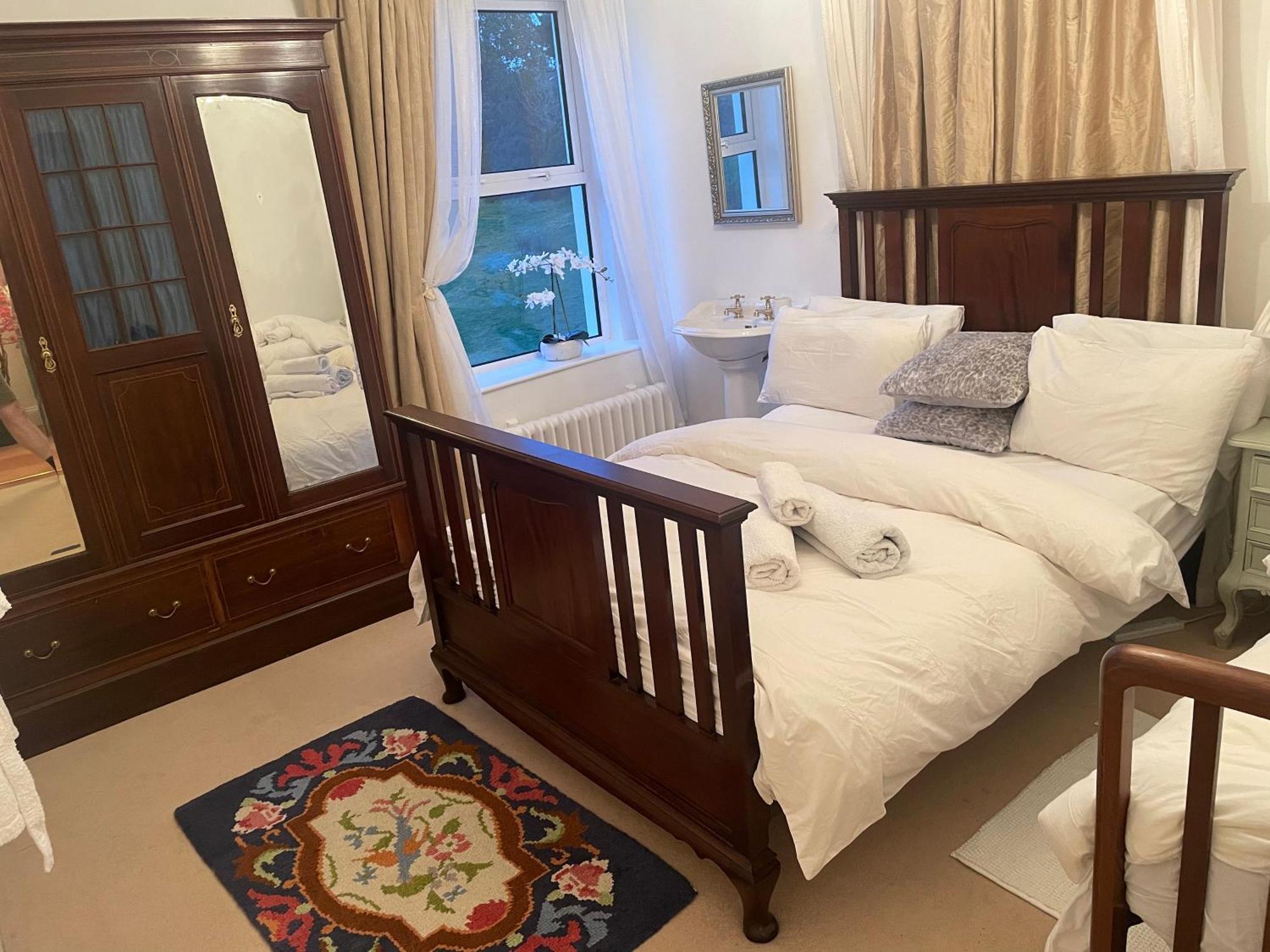 Отель Brackfield House Killaloo Экстерьер фото